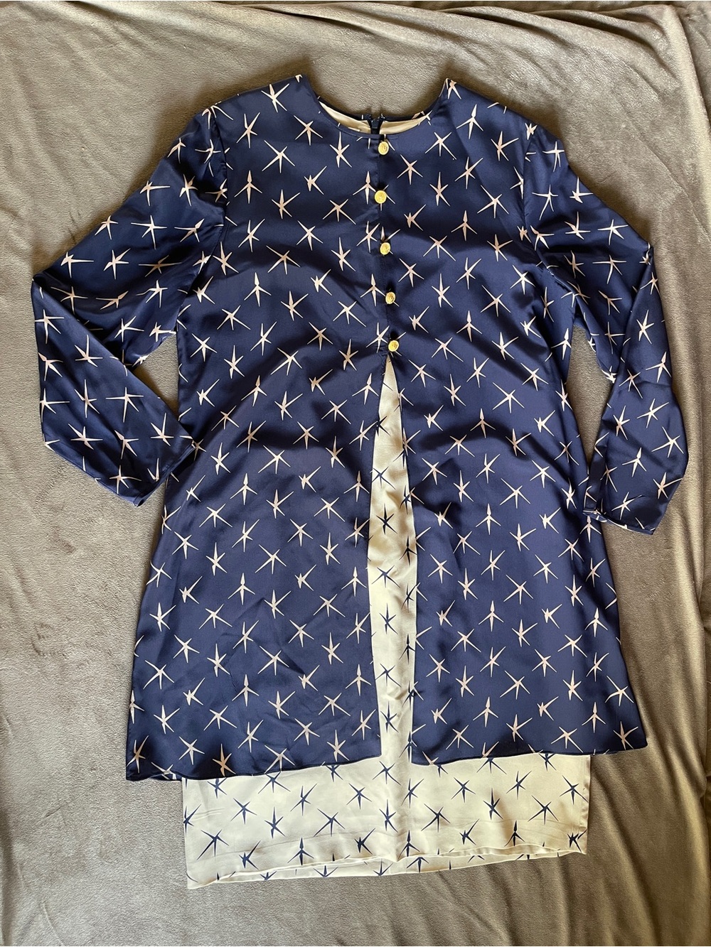 Vintage 100% Silk Anne Crimmins Umi Collection Starburst Button-Front Tunic